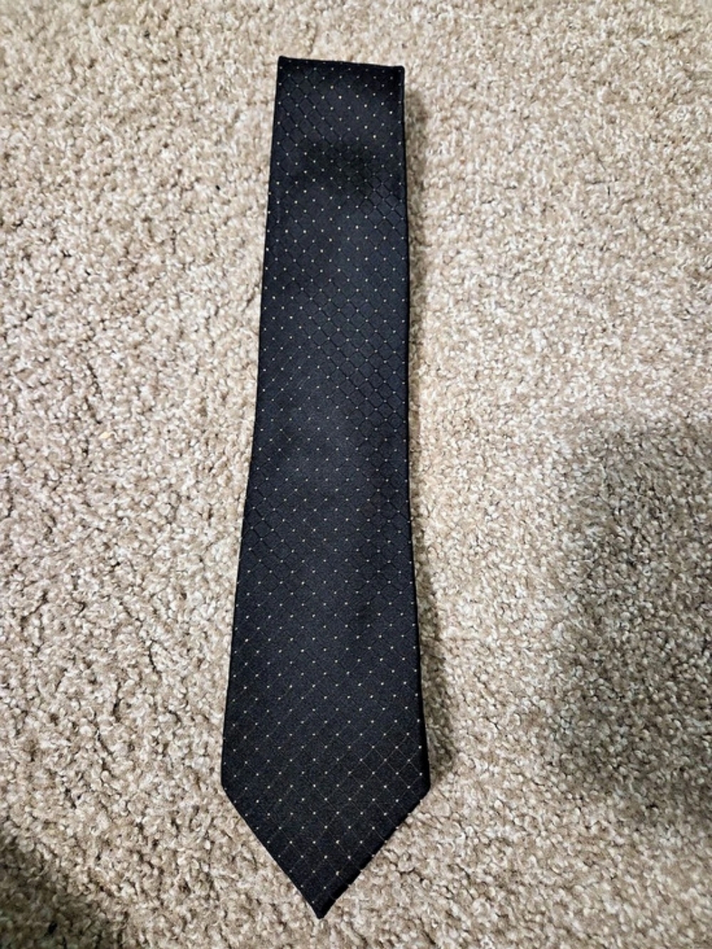 Donald J. Trump Signature Collection Geometric Silk Tie Black & Gold